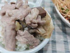 -卢六川汤肉(南方花园店)