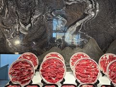 -雍容荟帝王蟹活龙虾展台自助(IFS黑金店)