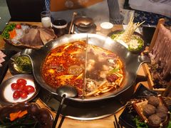 台式麻辣锅-湊湊火锅·茶憩(杭州湖滨银泰in77店)