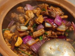-胡须佬鸡煲四季火锅店(石厦西村直营店)