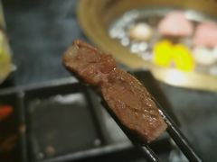-山川小町·极番烧肉(新地假日广场店)