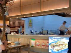 -蜜桃餐厅·伴山(湖滨商业街店)