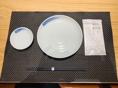 餐具摆设-虹料理·日料放题(悠方店)