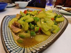 青番茄炒腊味-陈先进鱼馆·地道农家菜(萧山奥体店)