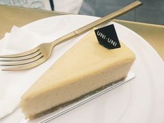 -UNI UNI(环亚凯瑟琳店)
