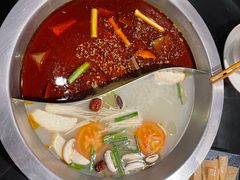 -吴记老锅底麻辣火锅(福州路店)