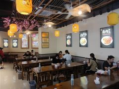 -阿依娘镇店豌杂面(三峡广场店)
