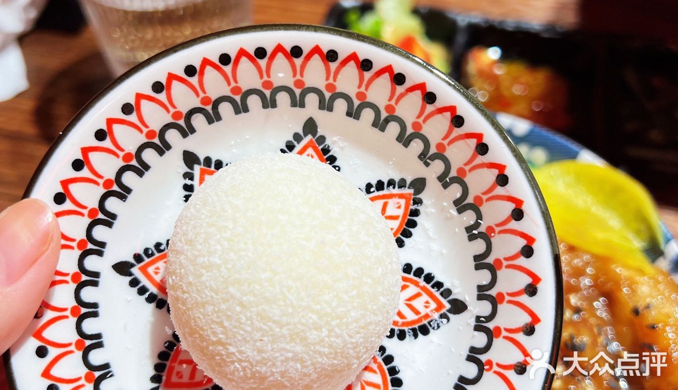 充满仪式感的赤摩·惊天日料，有点可爱~