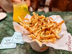 -秘密旅行Bonjour(黑金冠 江南西店)