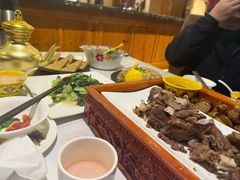 -黑青稞庄园·新式藏餐·牦牛肉汤锅(新都桥店)