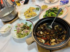 -明本湛江鸡•海鲜小厨(陈家祠店)