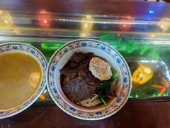 -金杨拉面王小吃面馆·牛三宝面·红烧牛肉粉