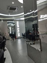-MOVAN  HAIR莫凡匠人发型屋