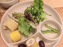 -素满香·全民食养自助(长宁龙之梦店)