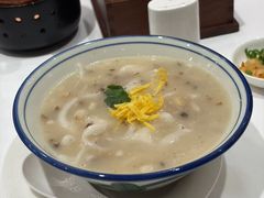 西关水菱角-白天鹅宾馆-宏图府餐厅