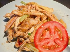 -大头虾越式风味餐厅(光明广场店)