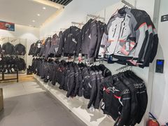 -川崎北京风火轮店