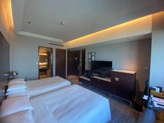 -上海龙之梦万丽酒店