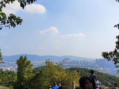 -灵岩山风景区
