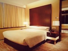 -上海龙之梦万丽酒店