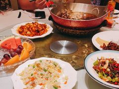-鑫巴蜀小镇 · 水煮鱼专研店(玉桥店)