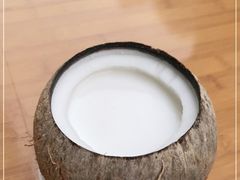 -椰爺爺·椰子冻砵仔糕