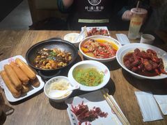 -叶派龙虾•招牌香辣蟹·海鲜(中海国际店)