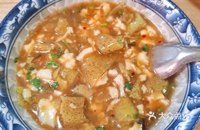 Tofu Brain and Crispy Rice Cake Mixed Dish