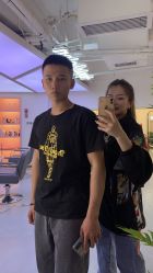 -鏡沙龙发型设计