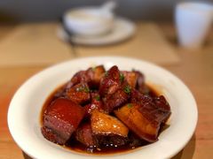 阿婆红烧肉-荣小馆(椒江青悦城店)