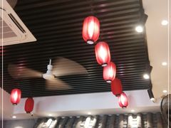-爆炸头阿姨小四川正宗川味小吃(无任何分店)