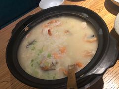 招牌膏蟹海鲜粥-潮粥荟·潮汕砂锅粥(朝阳大悦城店)
