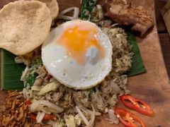 印尼式炒飯-Naughty Nuri’s Phuket