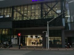 -黄浦路(地铁站)
