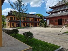 -吴兴寺