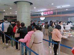 -浦东图书馆读者餐厅