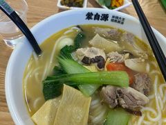 -蒙自源米线大王(花园城商场店)