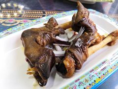 胡辣羊蹄-乡村馕坑肉·烧烤·新疆菜·本地人更爱吃(阿勒泰首店)
