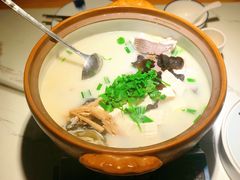 -姜君·千岛湖鱼头馆(浦东大道店)
