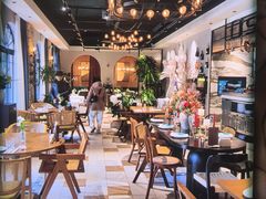 -Osteria Garden 生蚝花园餐厅(原进贤路店)