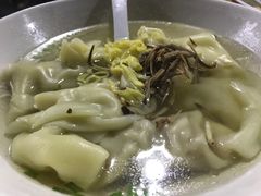 -忆秦园小笼包(惠山古镇总店)