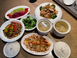 -臻康乃馨月子中心(集美店)