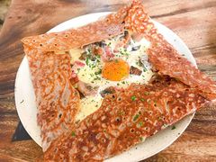 鸡蛋蘑菇熏肉荞麦可丽饼-RAC BAR(安福路店)