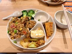 -素满香·全民食养自助(长宁龙之梦店)