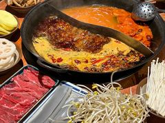 -周小明火锅(黑金冠社区店)