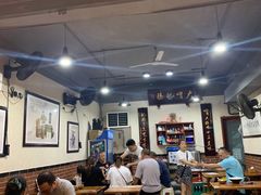 大堂-朱大嘴肥肠血旺(福字街店)