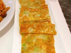 鸡蛋葱花飞饼-大铁勺新津菜(迎水道店)