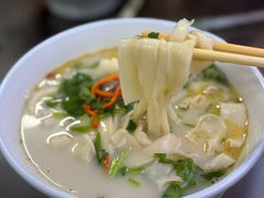 -吕记清真美食城(永兴服装街店)