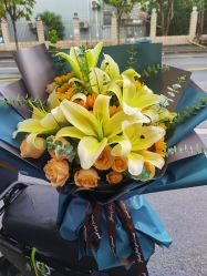 -喜洋洋鲜花婚庆(世界路店)