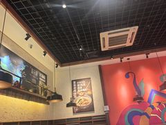-鑫花溪牛肉米粉(东环大润发店)